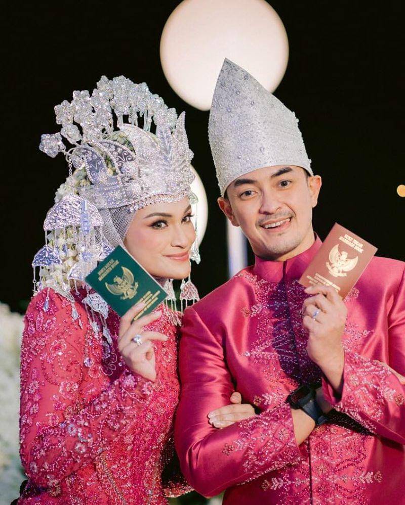 Instagram.com/putri_zulhas